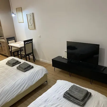 Tirana Stay Suites *
